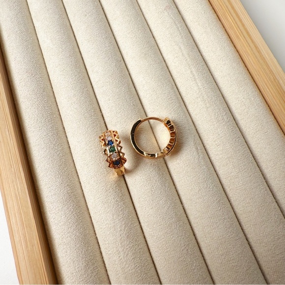 Jewelry - Beautiful Pair of High Quality Gold Plated French Hoop Earrings